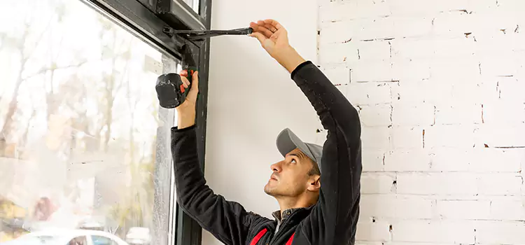 Why Choose Us for Your Door Closer Needs in Tanque Verde